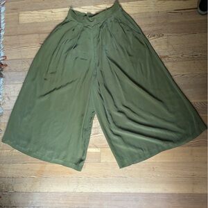 Wide leg flowy silk pant